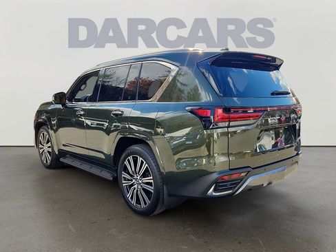 New 2025 Lexus LX 600 4WD w/ Luxury Package image 3