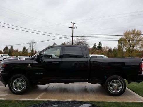 Used 2025 RAM 2500 Big Horn image 33