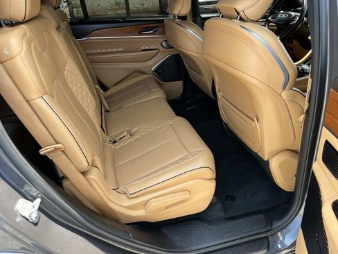 Used 2022 Jeep Grand Cherokee L Summit AWD/4WD image 25