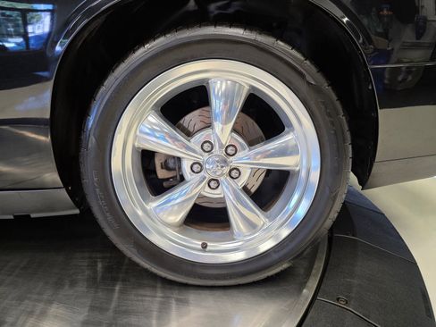 Used 2010 Dodge Challenger R/T RWD image 50