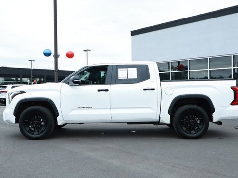 Used 2024 Toyota Tundra SR5 w/ SR5 Convenience Package RWD image 10