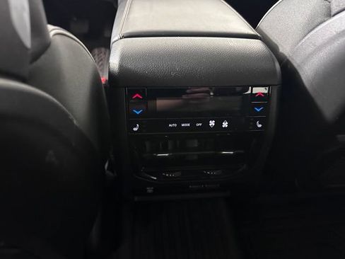 Used 2022 Jeep Grand Cherokee Summit w/ MOPAR Finishing Package AWD/4WD image 19