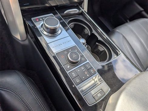 Used 2016 Land Rover Range Rover HSE image 27