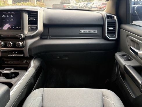 Used 2019 RAM 1500 Big Horn image 8