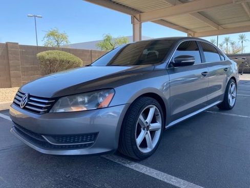 Used 2015 Volkswagen Passat 1.8T Sport FWD image 1