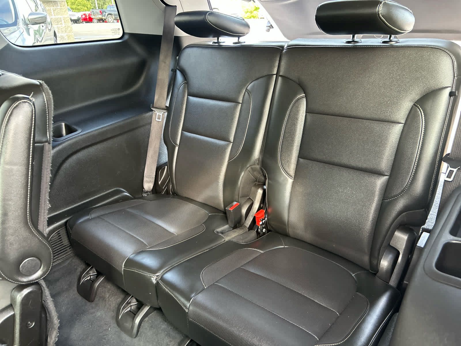 Used 2019 GMC Acadia SLT FWD image 24