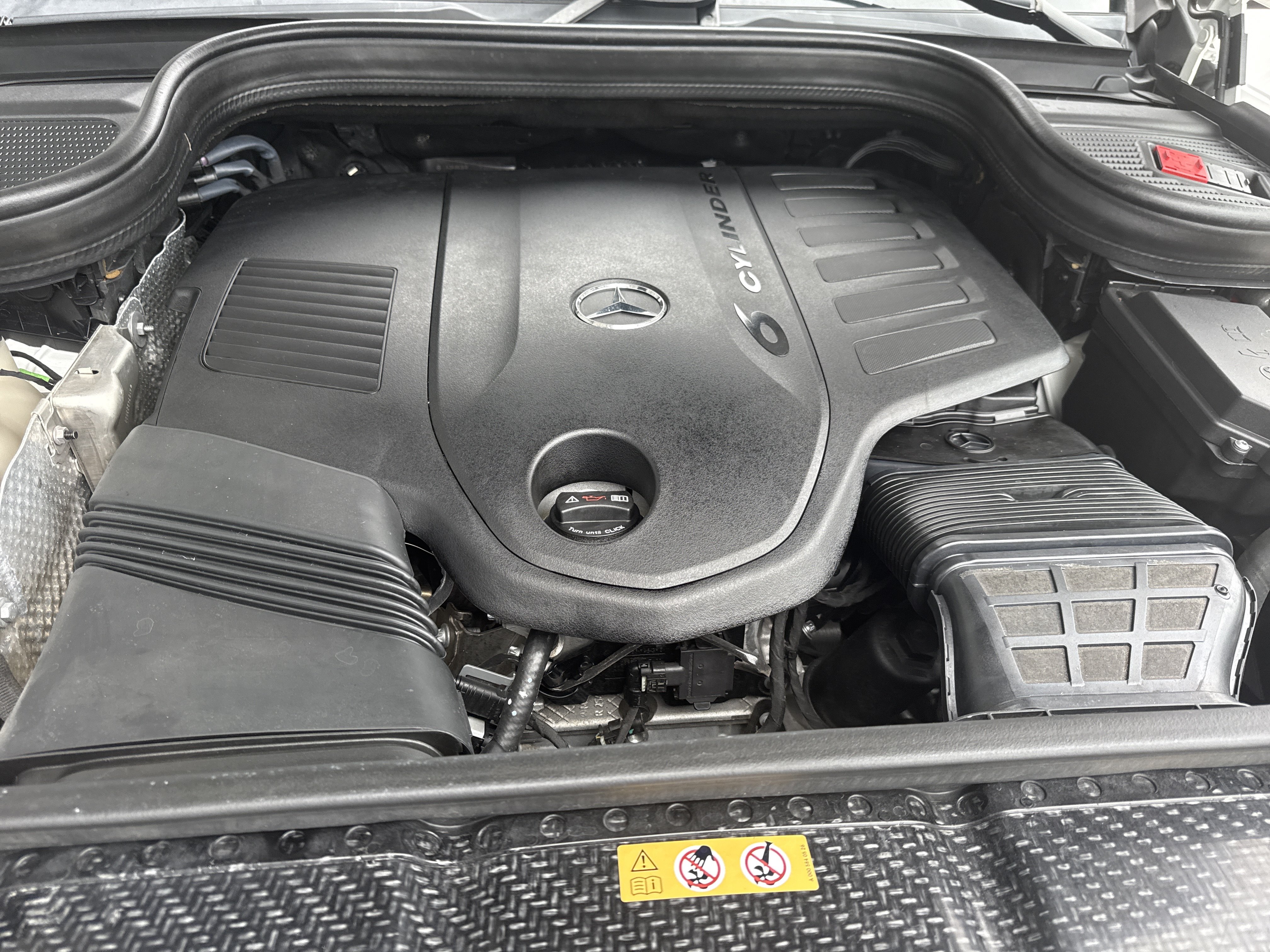 Certified 2023 Mercedes-Benz GLE 450 4MATIC w/ AMG Line Exterior image 18