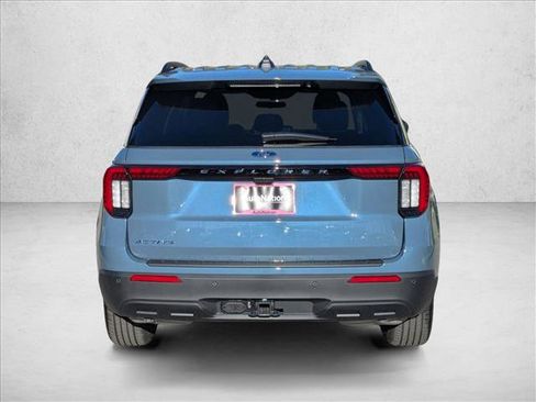 New 2026 Ford Explorer Active image 8