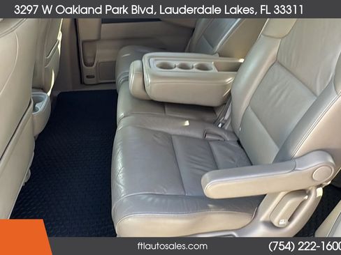 Used 2011 Honda Odyssey EX-L image 18