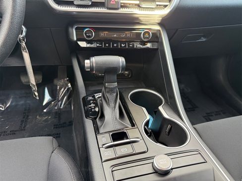 Used 2022 Kia K5 LX image 13