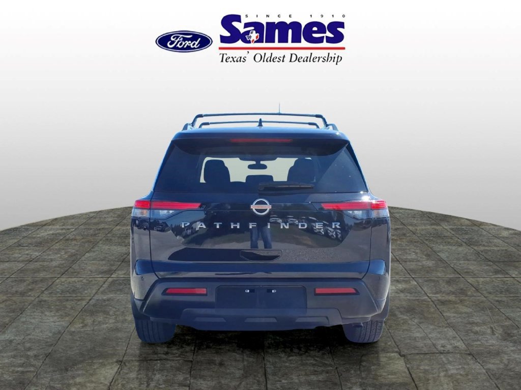 Used 2026 Nissan Pathfinder SV FWD image 4