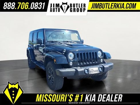 Used 2017 Jeep Wrangler Unlimited Sahara AWD/4WD image 22