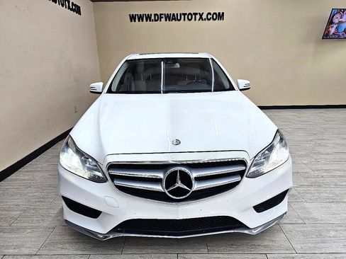 Used 2016 Mercedes-Benz E 350 Sedan image 3