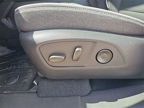 New 2026 GMC Sierra EV Elevation image 19