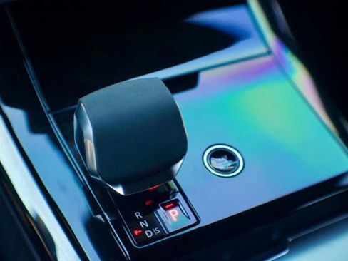 Used 2024 Land Rover Range Rover Sport SE image 31