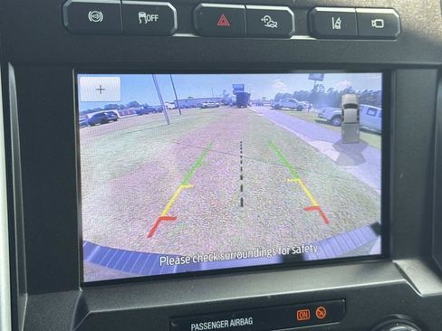 Used 2020 Ford F250 Lariat w/ Tremor Off-Road Package AWD/4WD image 25
