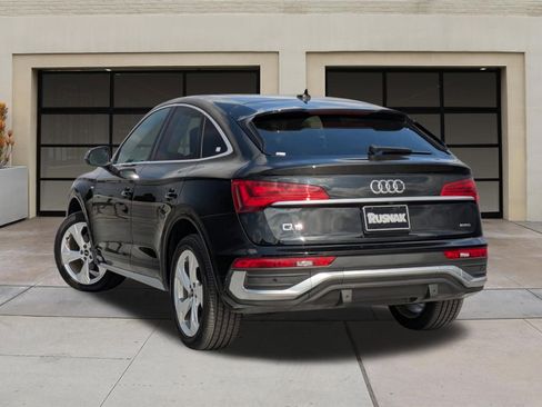 Used 2023 Audi Q5 2.0T Premium w/ Convenience Package AWD/4WD image 2