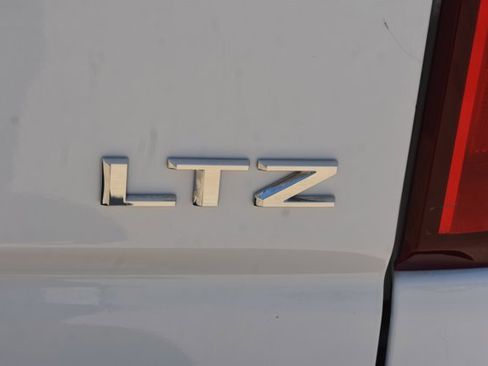 Used 2022 Chevrolet Silverado 2500 LTZ AWD/4WD image 8