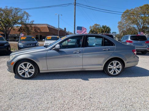 Used 2008 Mercedes-Benz C 300 Sedan image 4