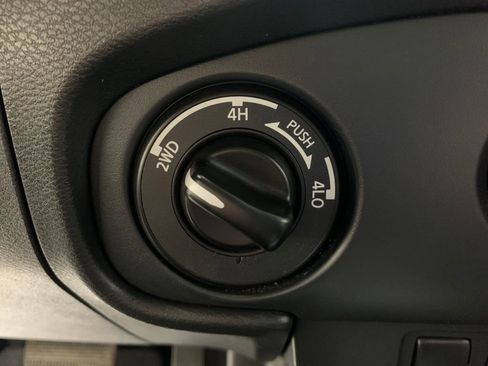 Used 2022 Nissan Frontier S w/ Technology Package image 13