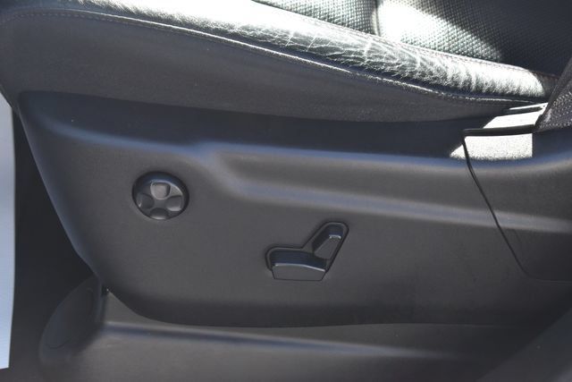 Used 2024 Dodge Durango GT AWD/4WD image 15