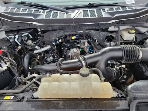 Used 2023 Ford F150 Lariat image 10