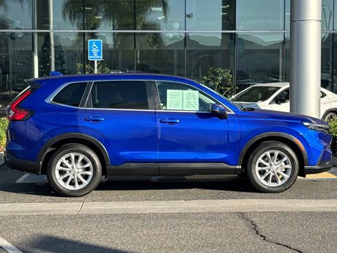 Used 2023 Honda CR-V EX image 3