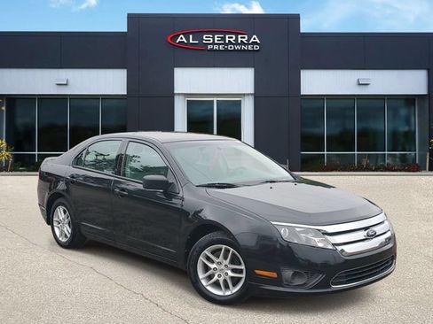 Used 2012 Ford Fusion S FWD image 1