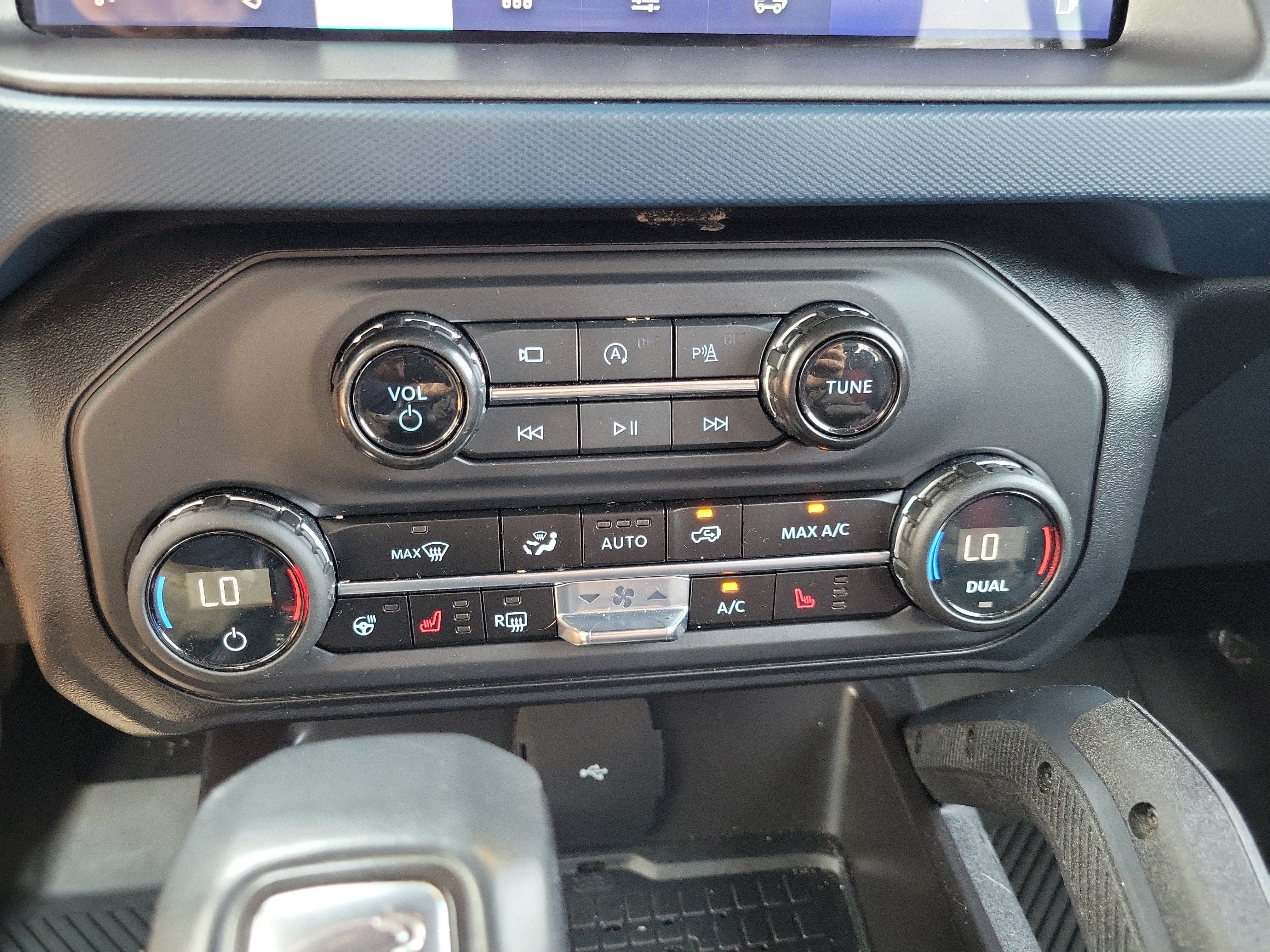 Used 2024 Ford Bronco Raptor AWD/4WD image 29
