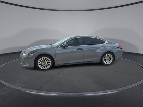 Used 2020 Lexus ES 350 Ultra Luxury w/ Accessory Package FWD image 5