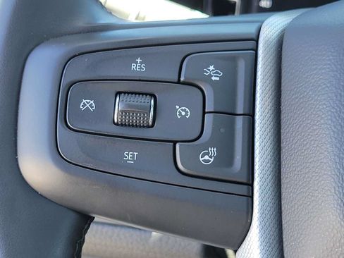 Used 2024 GMC Yukon XL Denali AWD/4WD image 33