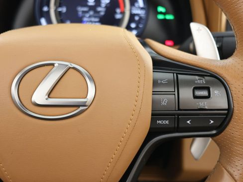 Used 2021 Lexus LC 500 Convertible w/ Touring Package RWD image 27