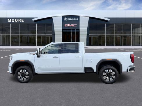 New 2026 GMC Sierra 2500 Denali w/ Denali Reserve Package AWD/4WD image 8