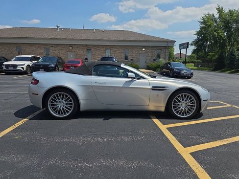 Used 2009 Aston Martin V8 Vantage Roadster RWD image 5