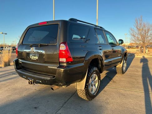 Used 2007 Toyota 4Runner SR5 image 7
