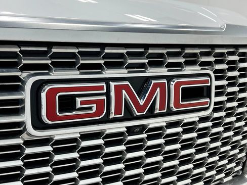 Used 2023 GMC Yukon XL Denali w/ Max Trailering Package AWD/4WD image 45