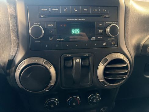 Used 2012 Jeep Wrangler Sport image 26