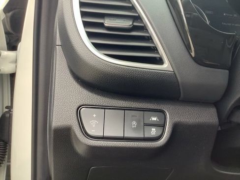Used 2023 Kia Seltos SX w/ SX Sunroof Package AWD/4WD image 27
