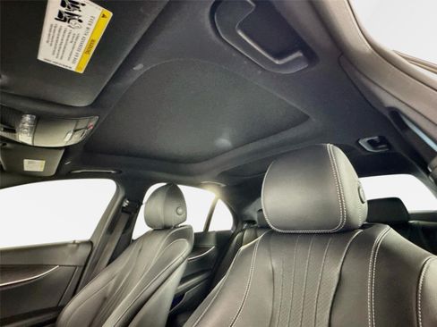 Used 2022 Mercedes-Benz E 350 Sedan image 15