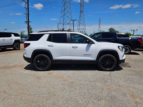 New 2026 GMC Terrain Elevation w/ Black Edition FWD image 7