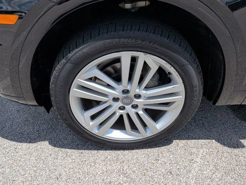 Used 2018 Audi Q5 2.0T Premium Plus w/ Premium Plus Package AWD/4WD image 45