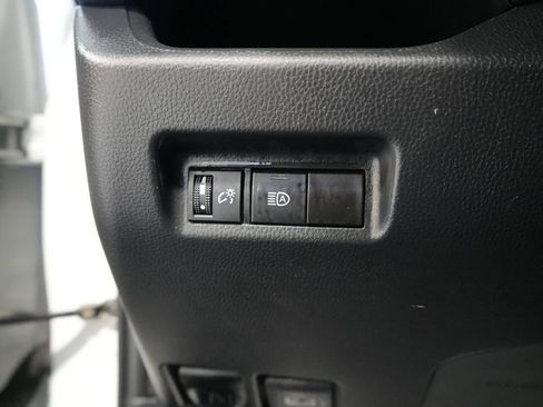 Used 2021 Toyota RAV4 LE image 21