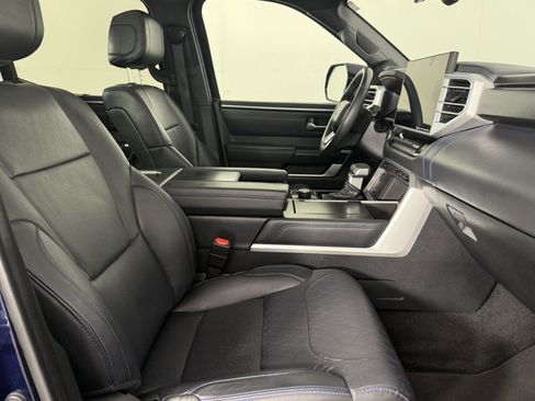 Used 2024 Toyota Tundra Platinum image 10