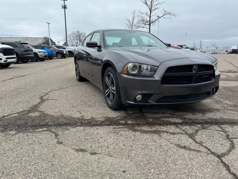 Used 2014 Dodge Charger R/T image 7