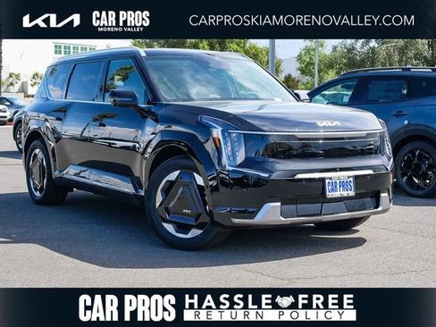 New 2026 Kia EV9 Land image 1