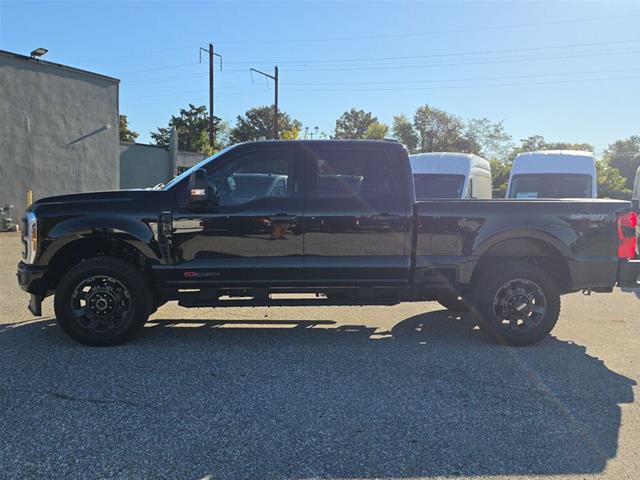 Certified 2024 Ford F250 Lariat w/ Lariat Ultimate Package AWD/4WD image 2