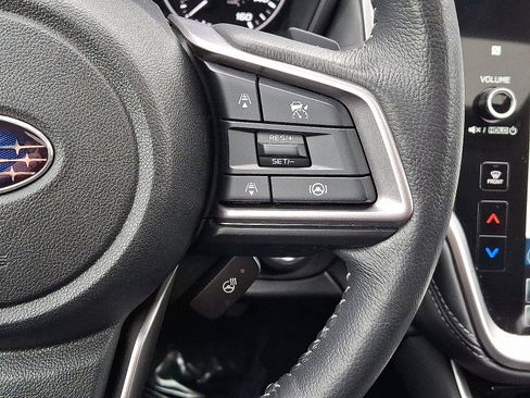Used 2023 Subaru Outback Limited image 23