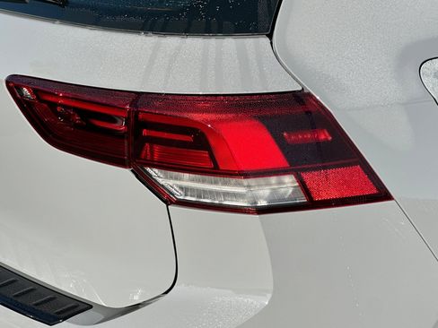 New 2026 Volkswagen GTI SE image 7