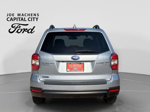 Used 2016 Subaru Forester 2.5i Premium AWD/4WD image 6