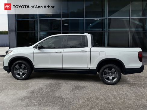 Used 2024 Honda Ridgeline TrailSport image 10